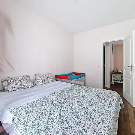 10 Min De Paris Apartment